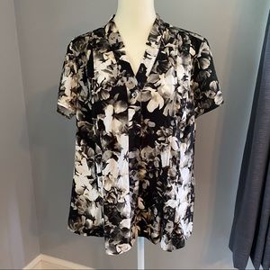 Croft & Barrow Top. 🌹SALE🌹